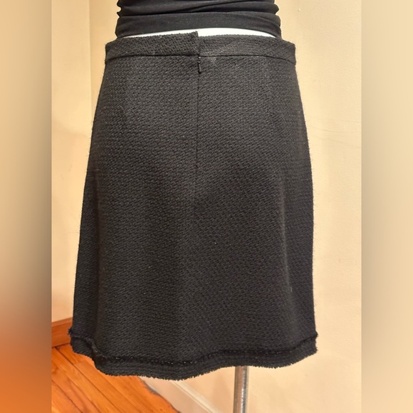 J Crew Mini Black Wool/ Polyester Lightly Fringe On Bottom Zipper In Bac… - Picture 4 of 9
